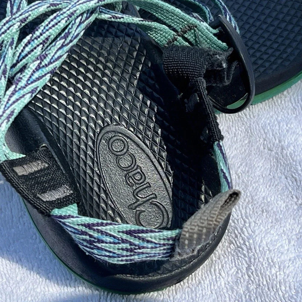Chaco Sandals Youth Girls Size 2 Green Slip on Strap‎ Shoes Sport Hiking Casual